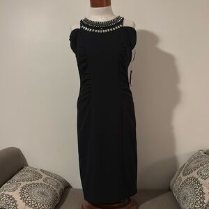 NWT Size 8 VINCE CAMUTO